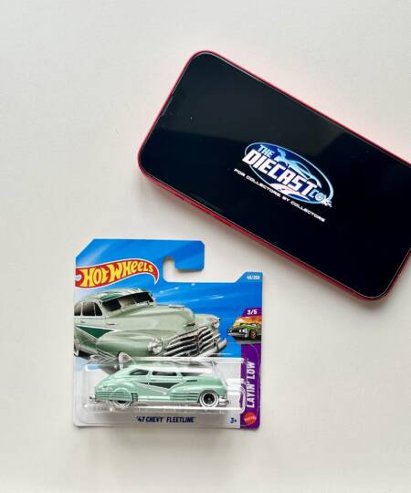 IMPORTED - 1947 Chevy Fleetline - International Short Card