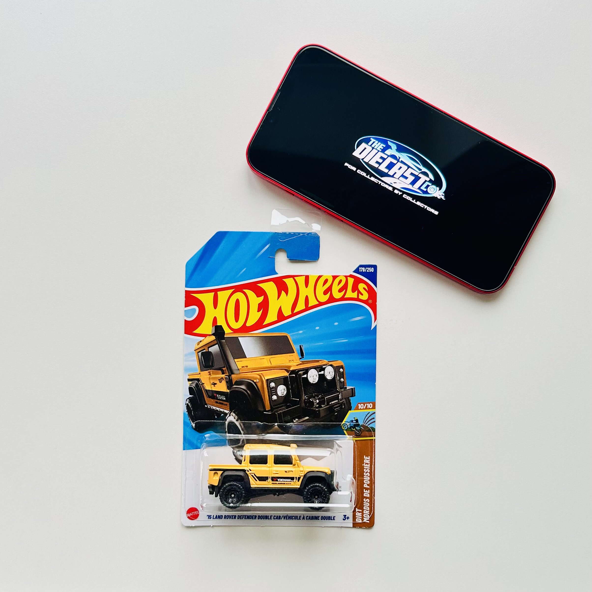 IMPORTED - 2015 Land Rover Defender Double Cab (Yellow) - International Long Card