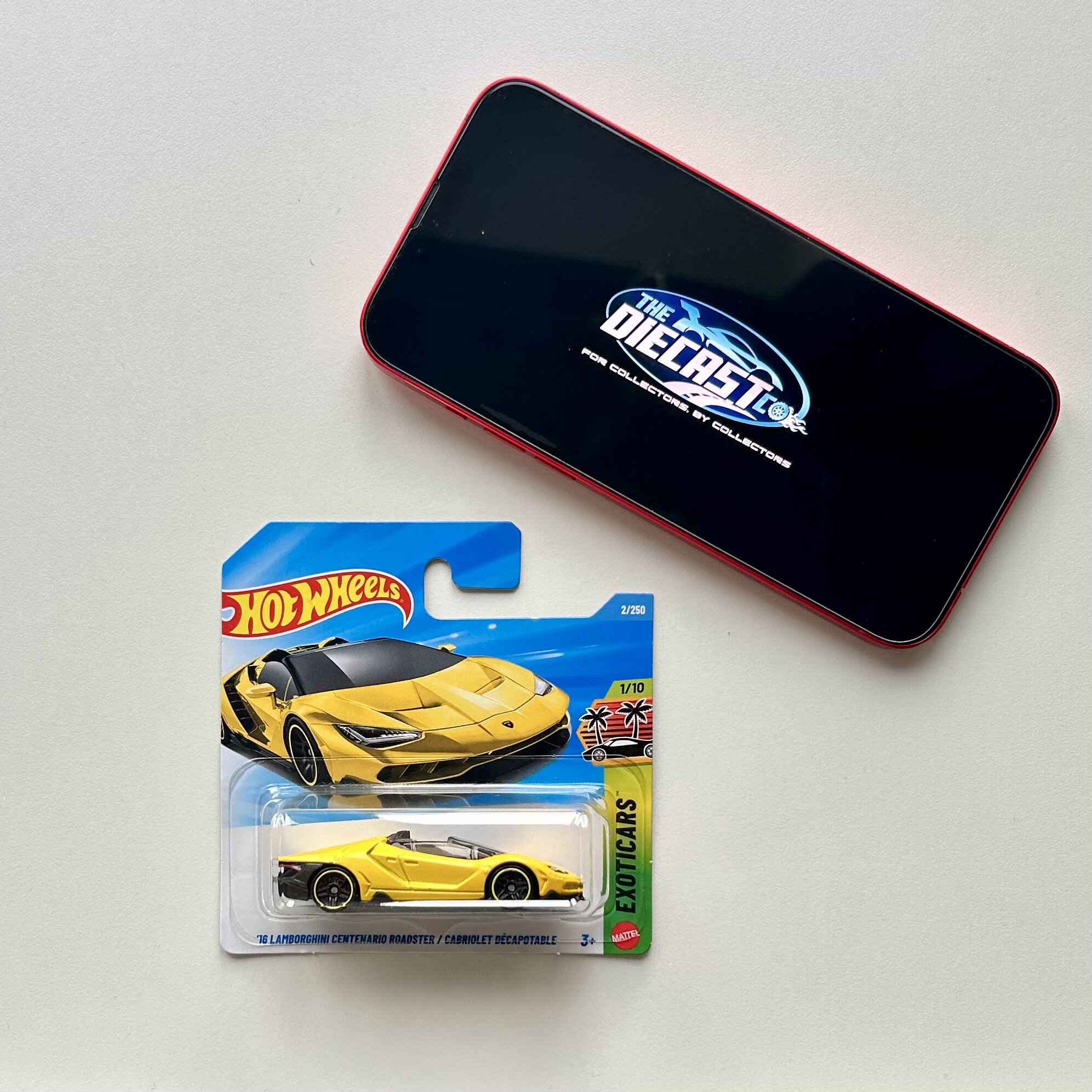 IMPORTED - 2016 Lamborghini Centenario Roadster (Yellow) - International Short Card