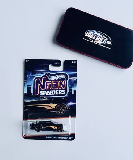 IMPORTED - 2018 COPO Camaro SS – Neon Speeders