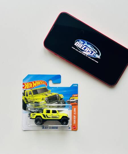 IMPORTED - 2020 Jeep Gladiator (Lime) - International Short Card