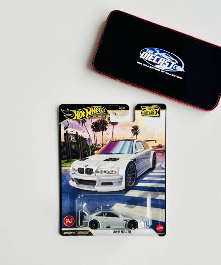 IMPORTED - BMW M3 GTR – Boulevard