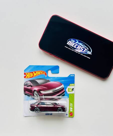 IMPORTED - Lucid Air (Maroon) - International Short Card