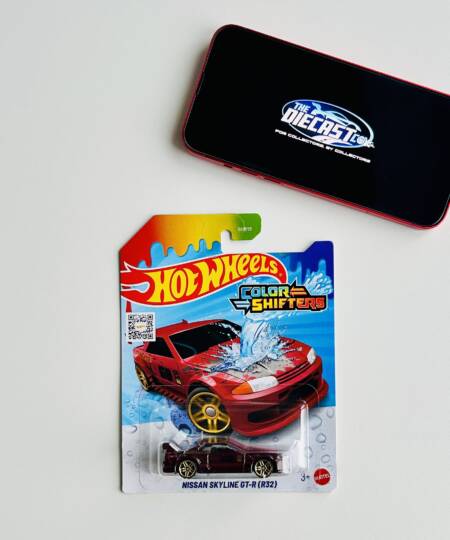 IMPORTED - Nissan Skyline GT-R(R32) - Colour Shifters Edition