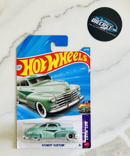 IMPORTED - 1947 Chevy Fleetline - International Long Card