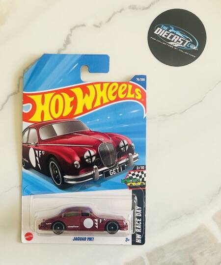 IMPORTED - Jaguar Mk1 (Maroon) - Long Card