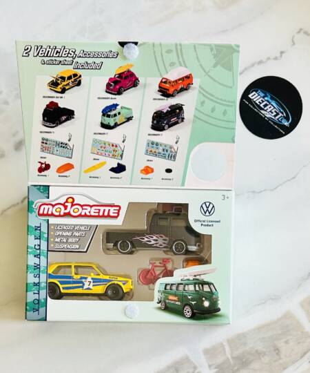 Volkswagen Golf MK 1 & Volkswagen T1 - The Originals Edition - With Accessories