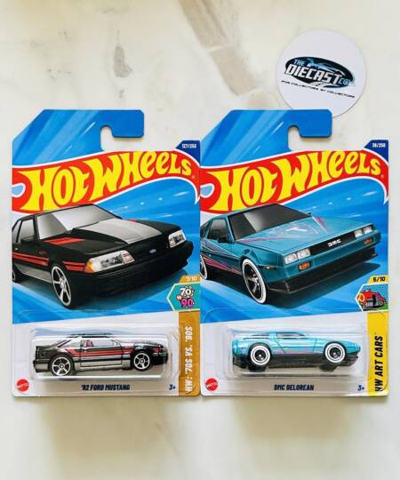 IMPORTED Combo - 92 Ford Mustang & DMC Delorean - Set of 2