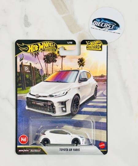Toyota GR Yaris - Boulevard + 1 Random Fantasy - MRP Combo