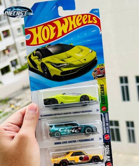 16 Lamborghini Centenario Roaster, Honda Civic Custom & Vairstrike - MRP Combo - Set of 3