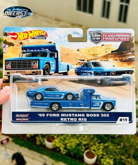69 Ford Mustang Boss 302 & Retro Gig - Team Transport (Old Release Card - Off Market Collectible)
