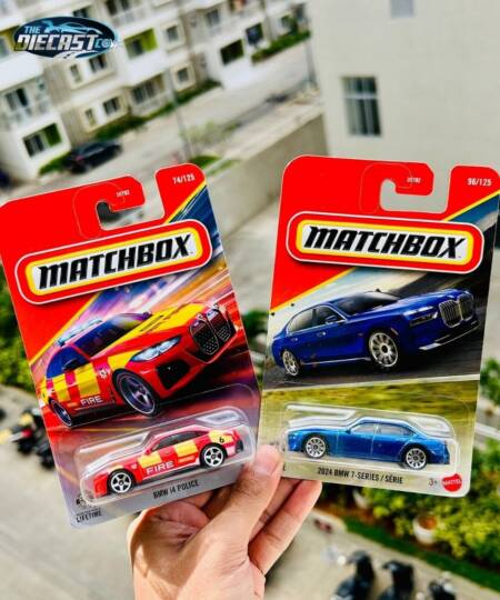 BMW i4 Police & 2024 BMW 7-Series - MRP Combo - Set of 2