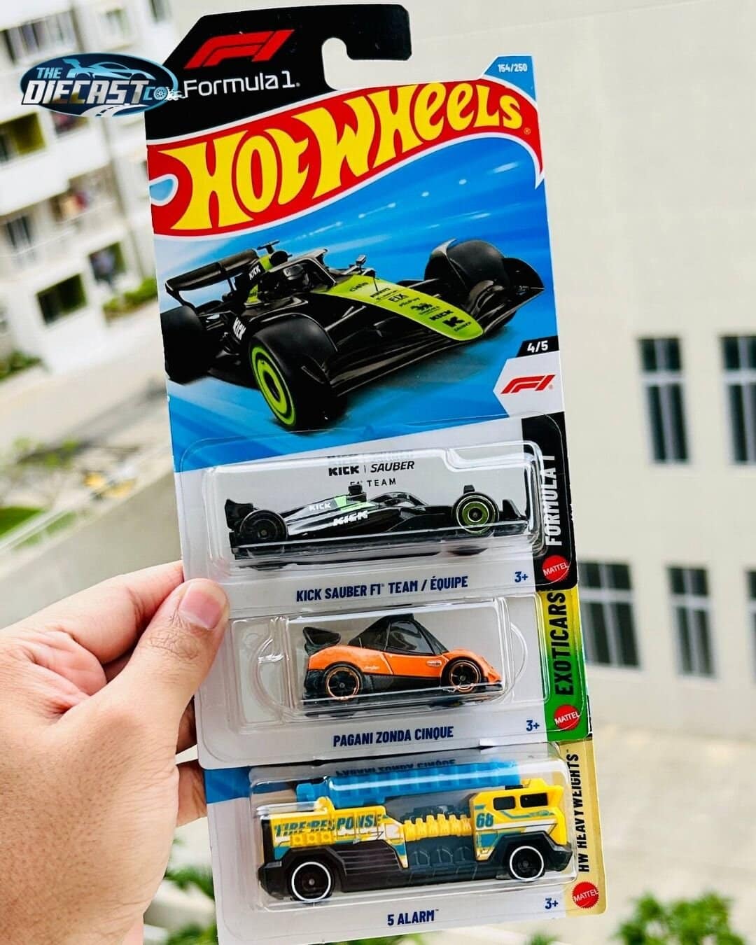 F1 Kick Sauber, Pagani Zonda Cinque & 5 Alarm - MRP Combo - Set of 3