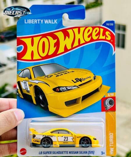 IMPORTED - LB Super Silhouette Nissan Silvia (S15) - Yellow - International Long Card (Creased/Bent Card)