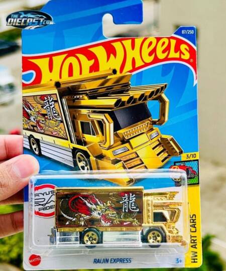IMPORTED - Raijin Express (Ryu's Rides) - International Long Card (Creased/Bent Card, Blister Flaw)