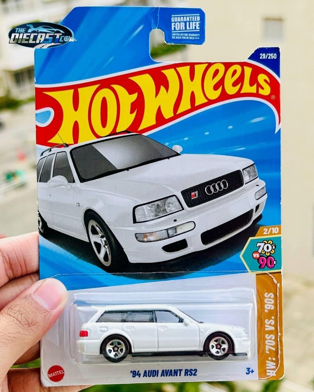 US IMPORTED - '94 Audi Avant RS2 (White) - International Long Card (J Hook Bent)